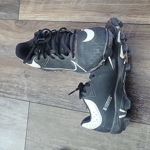 Nike Hyperdiamond 4 Softball Cleats